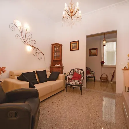 Two-bedroom In * Róma
